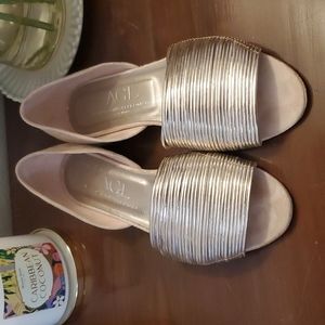 AGL Shoes Size 8 Super Chic!